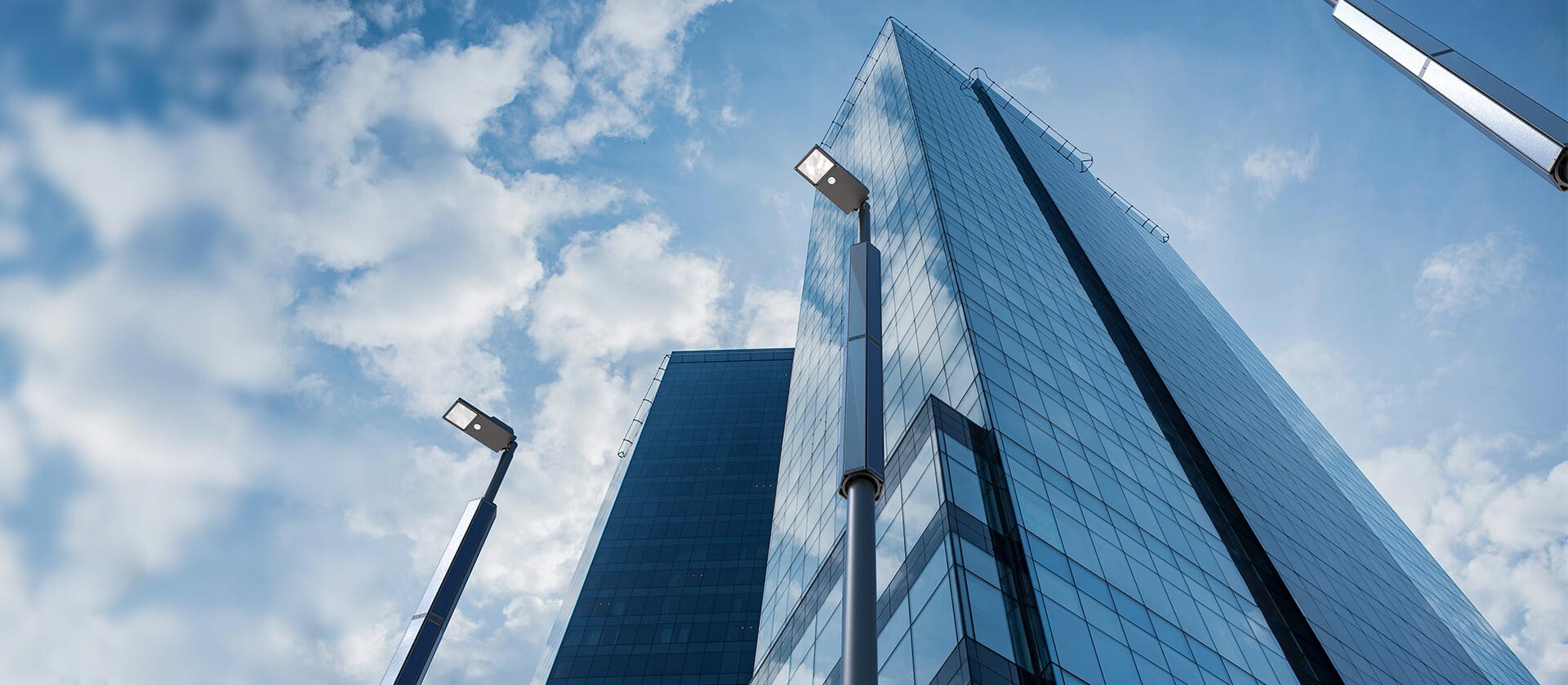 Lacus-LED Solar Vertical Street Lights